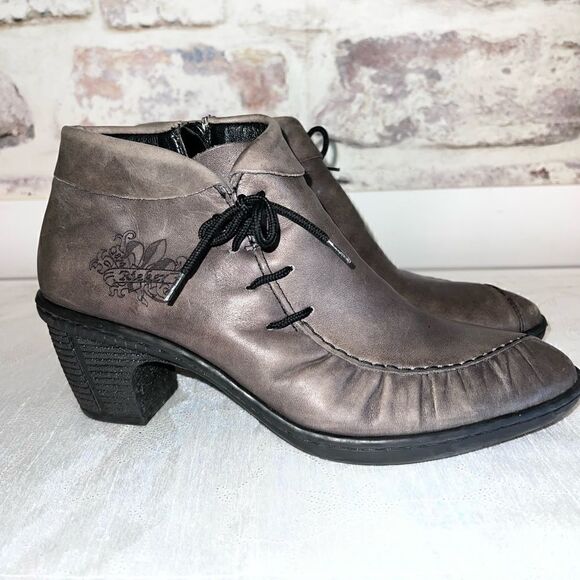 Rieker Leather Green Grey Booties Monogrammed Sz 38 or US 8 - Picture 1 of 7